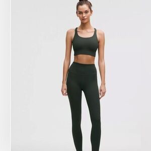 Lululemon Rainforest Green Activewear Set Size 4